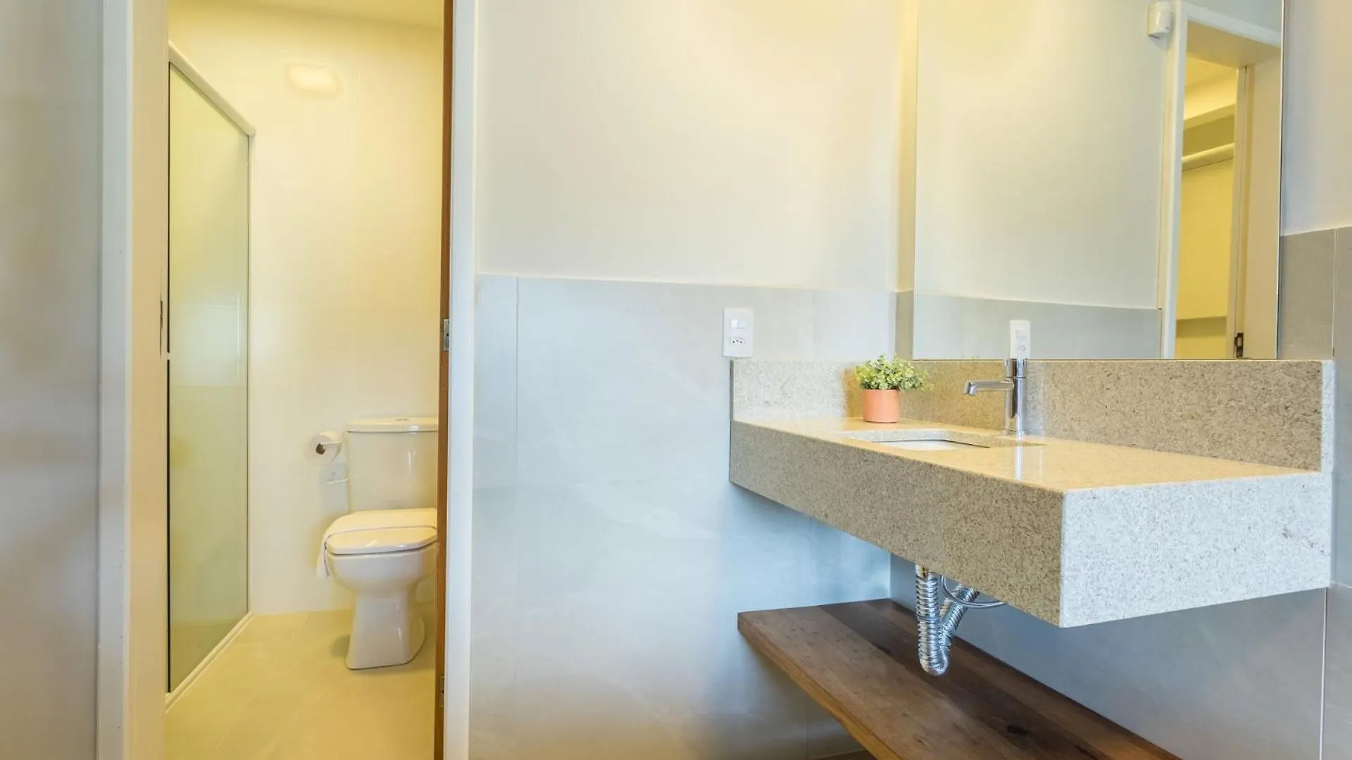 Apartment Loft Studio Com Vista Para O Mar Ug8751 Florianopolis Brazil